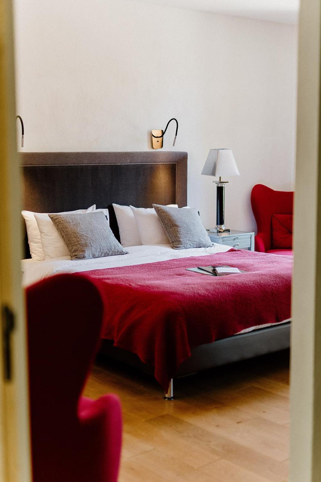 Bastide Saint Julien Bed & Breakfast La Celle  ภายนอก รูปภาพ
