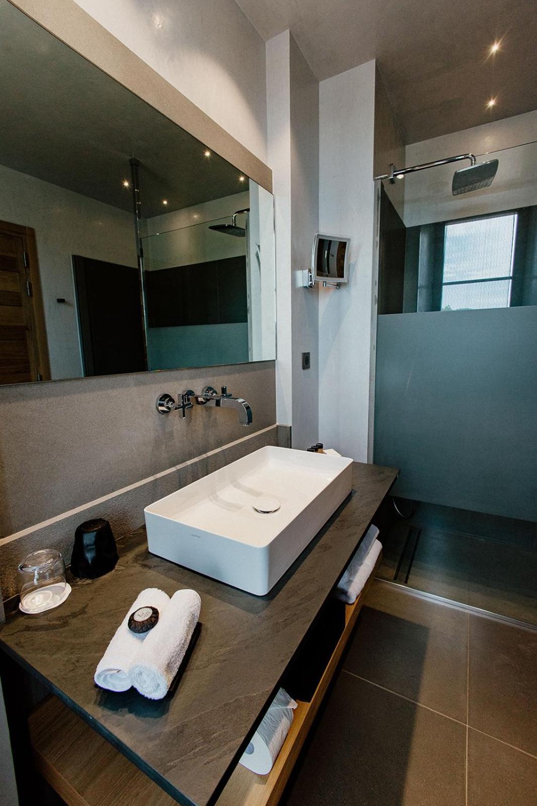 Bastide Saint Julien Bed & Breakfast La Celle  ภายนอก รูปภาพ