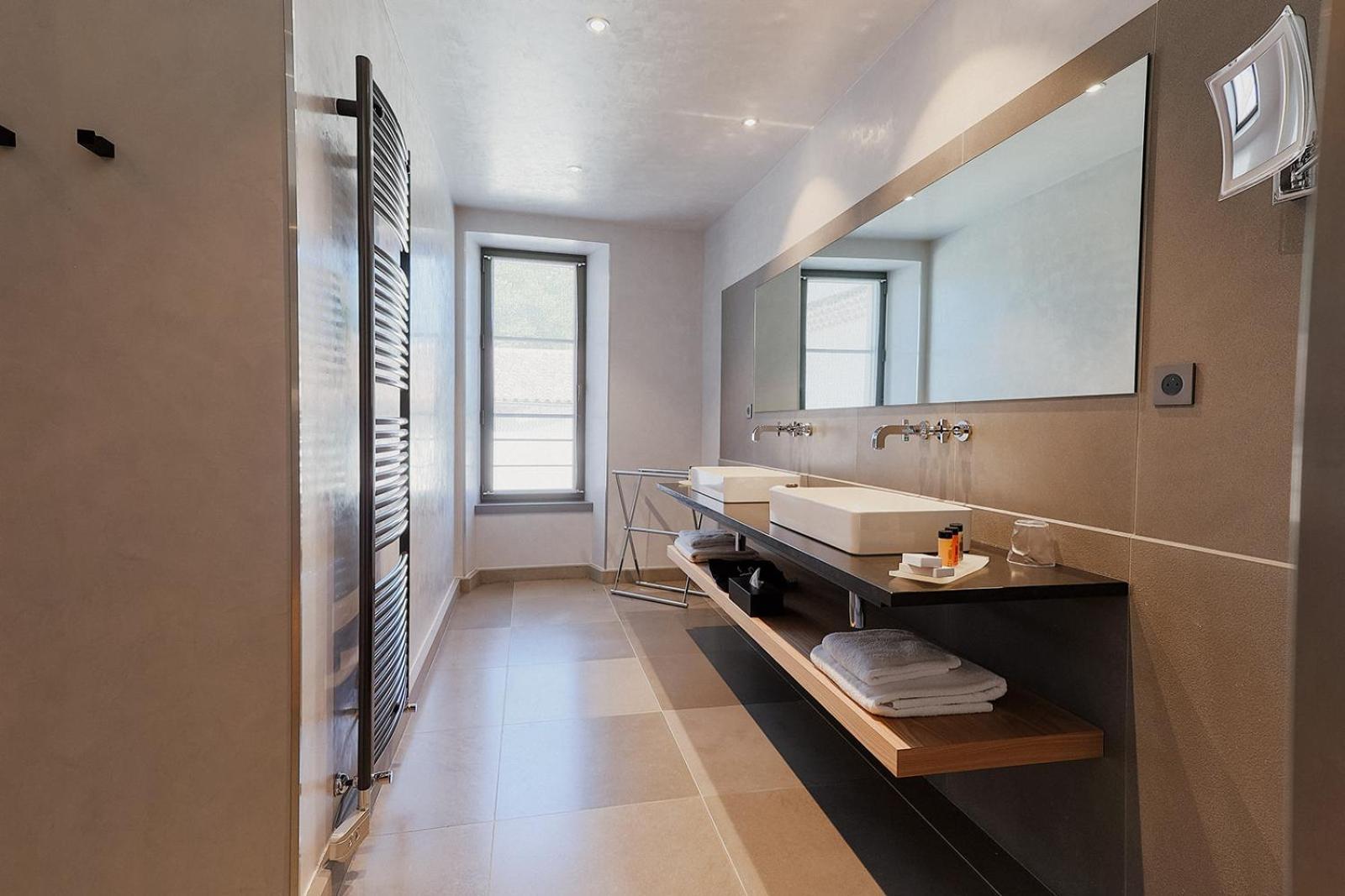 Bastide Saint Julien Bed & Breakfast La Celle  ภายนอก รูปภาพ