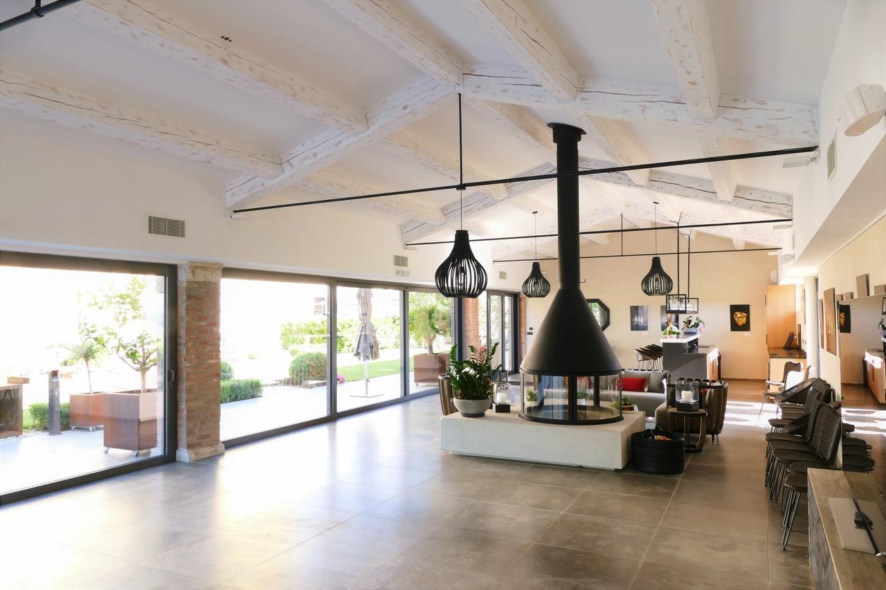 Bastide Saint Julien Bed & Breakfast La Celle  ภายนอก รูปภาพ